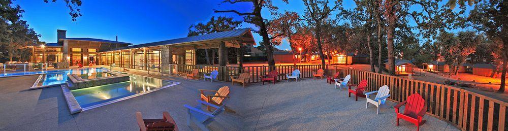 Albirondack Camping Lodge & Spa Exterior photo