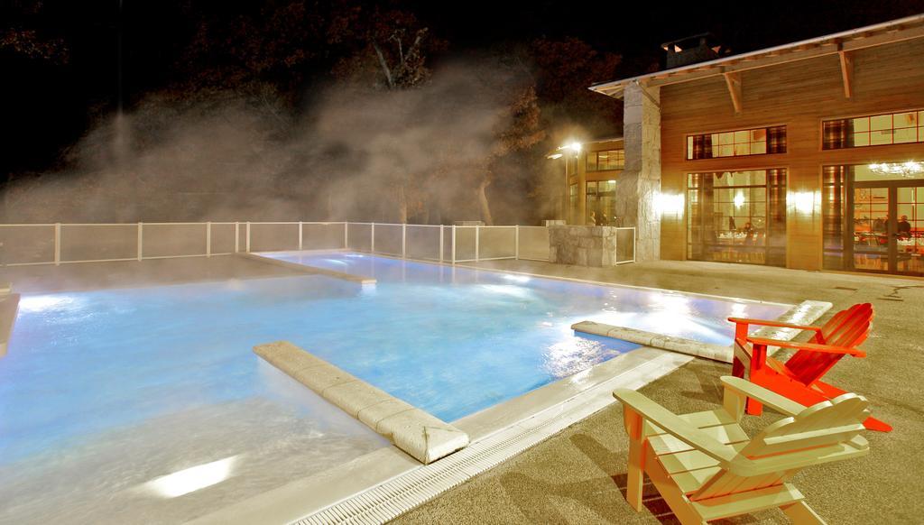 Albirondack Camping Lodge & Spa Exterior photo