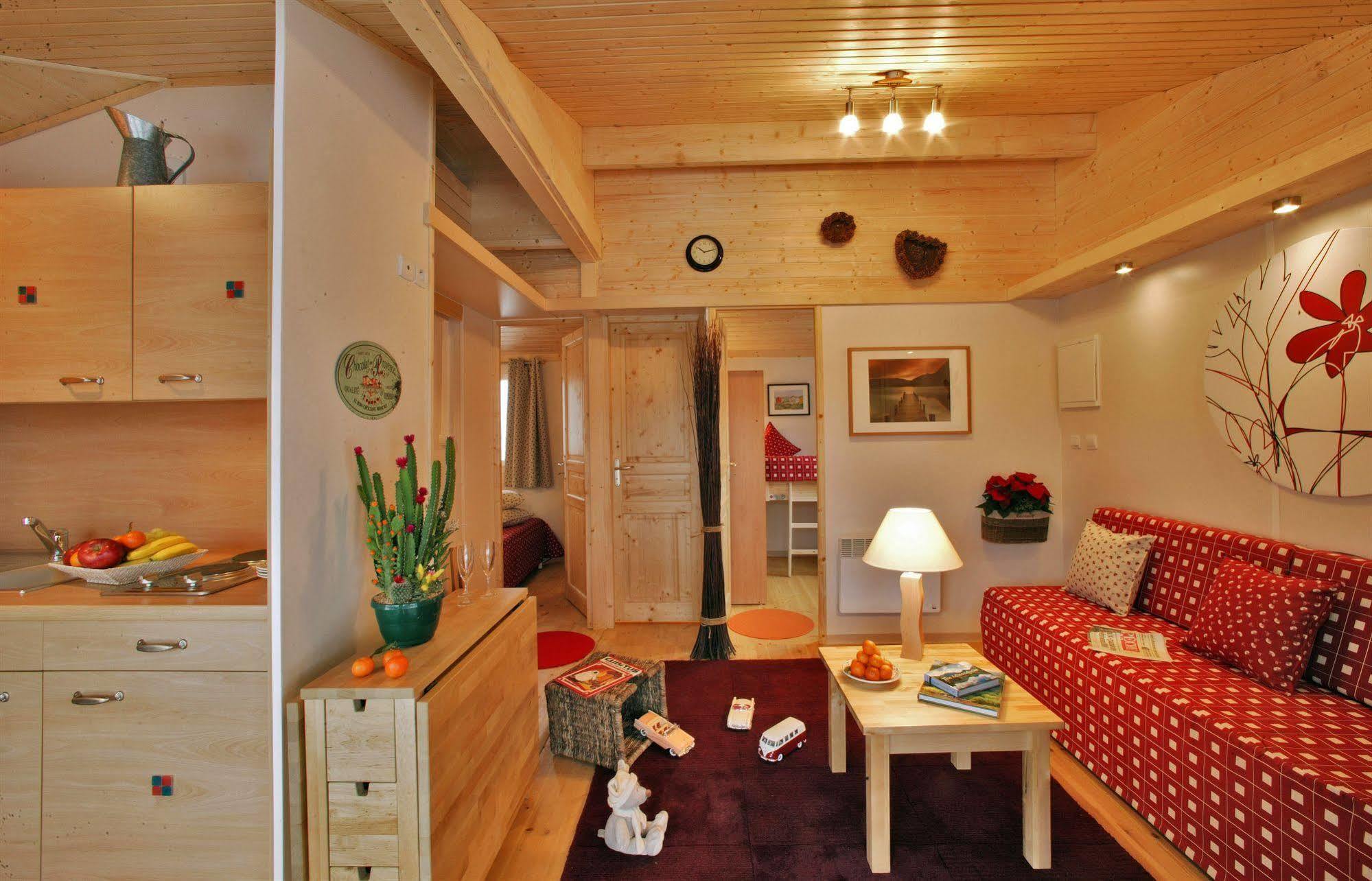 Albirondack Camping Lodge & Spa Exterior photo